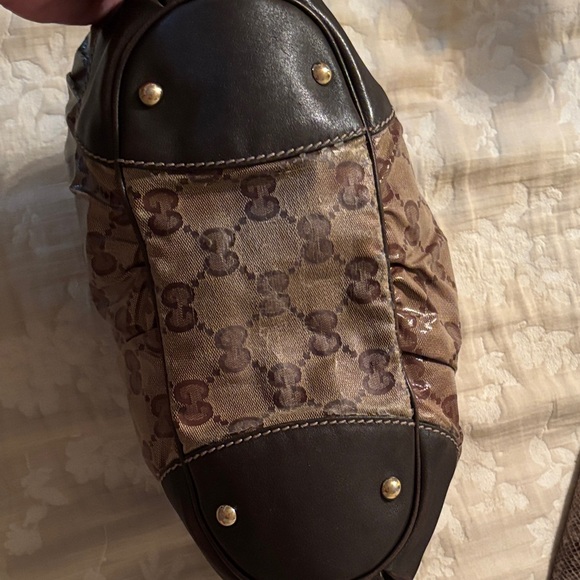 Authentic Gucci Shoulder Bag Purchased from poshmark and never carried. - Picture 5 of 11